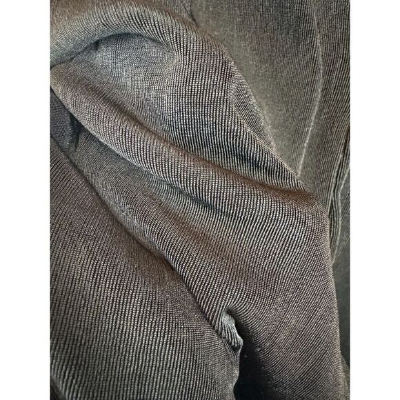 CHICO'S TRAVELERS black knit hook and loop front cardigan sweater 1 M - Picture 3 of 6